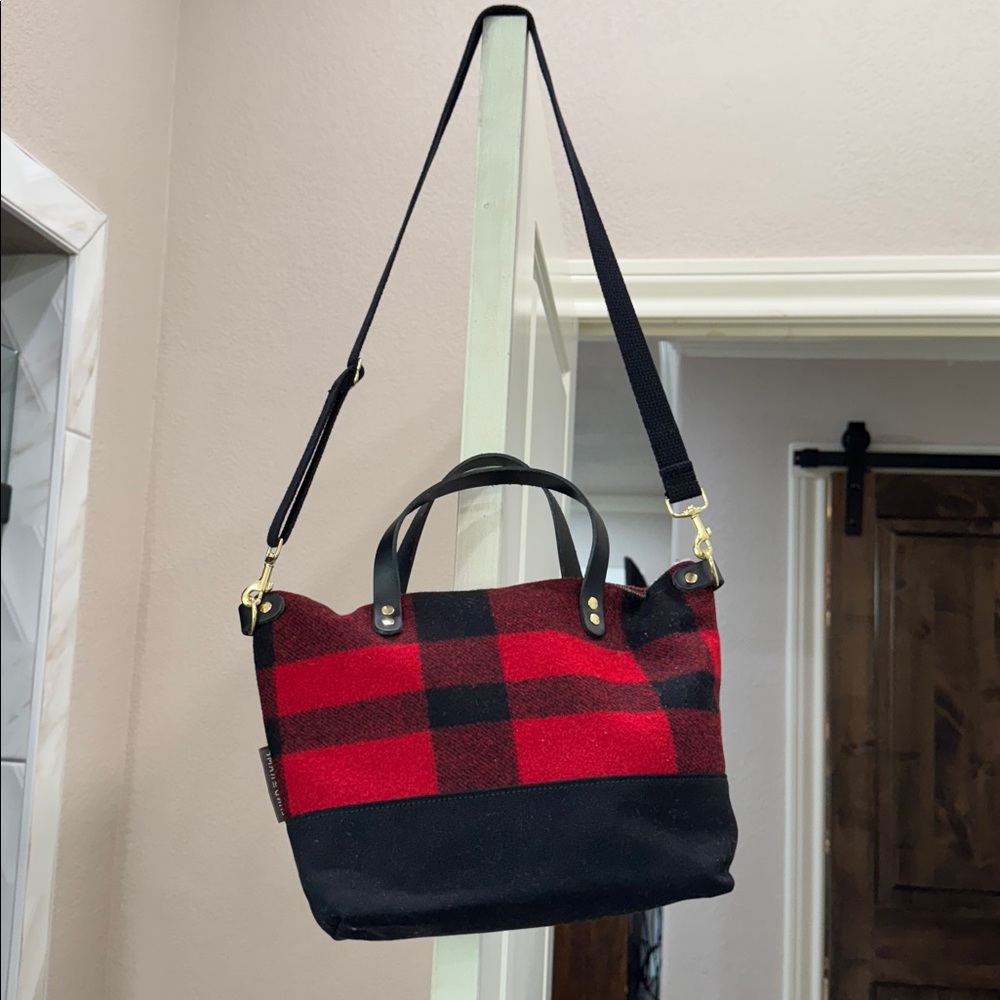 Land and Kamp Bitsy Purse in Black and Red Buffalo Check